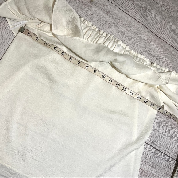 EXPRESS Off The Shoulder Smocked Ruffle Top in Ivory - Picture 9 of 14